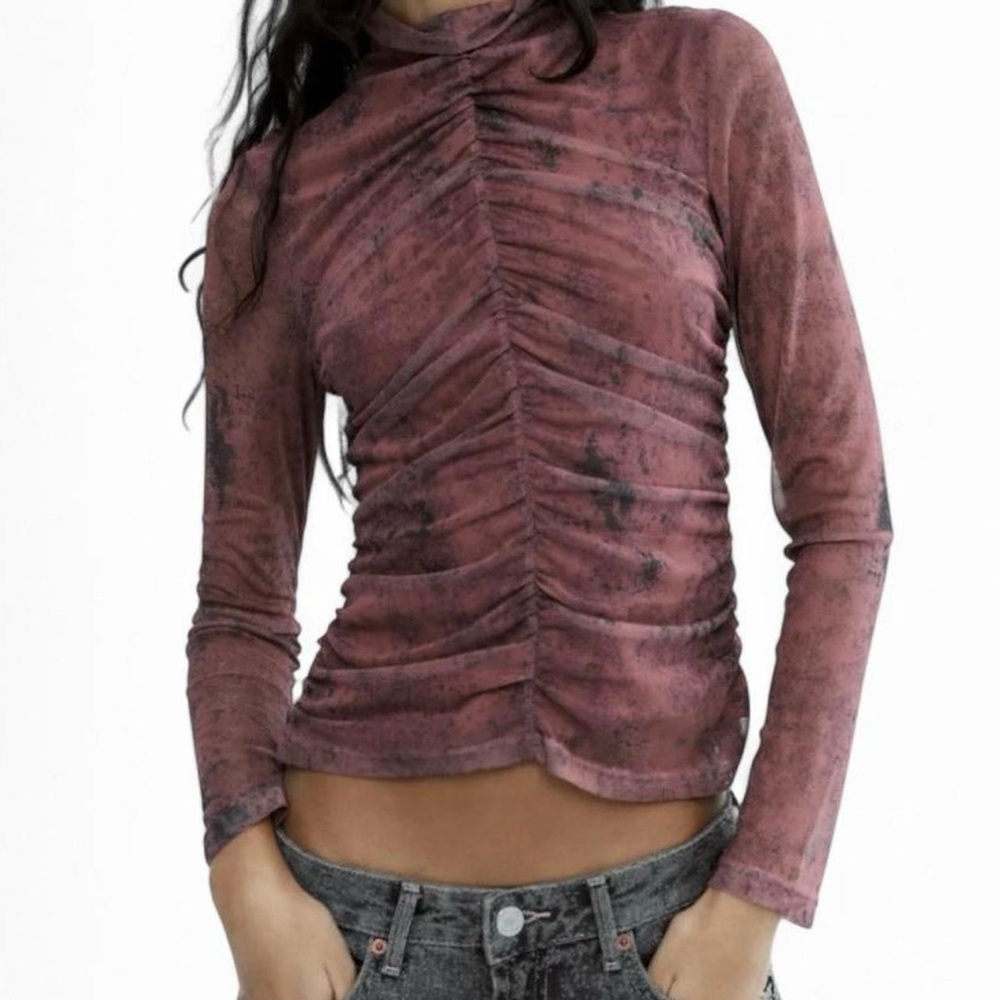 Zara long sleeve top with ruched details in size medium